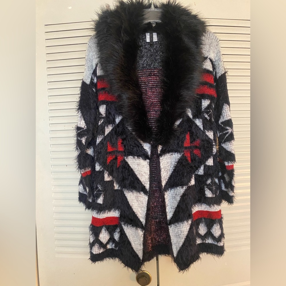 BCBG thigh length clasp sweater